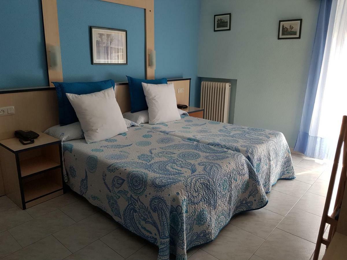 Hotel Fray Juan Gil Arevalo Ngoại thất bức ảnh